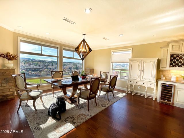 1233 S Lakeview Drive, Prescott, AZ 86301