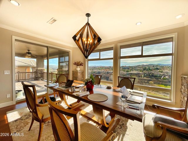 1233 S Lakeview Drive, Prescott, AZ 86301