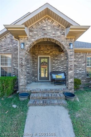 2406 Mountain Grove Road, Alma, AR 72921