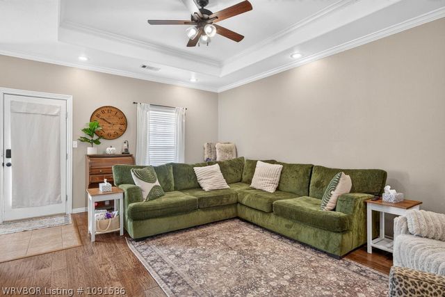 2406 Mountain Grove Road, Alma, AR 72921