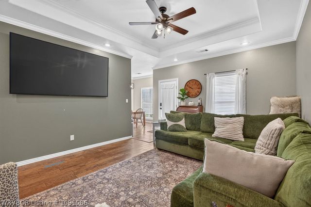 2406 Mountain Grove Road, Alma, AR 72921