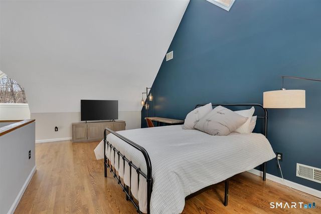 41 Timberwood Road 41, West Hartford, CT 06117