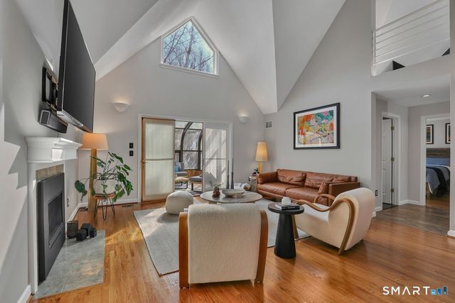 41 Timberwood Road 41, West Hartford, CT 06117