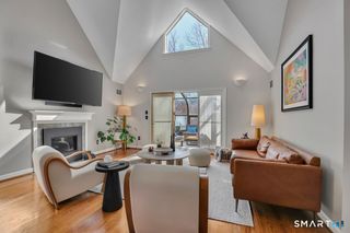 41 Timberwood Road 41, West Hartford, CT 06117