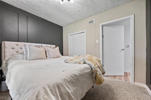 2160 Plymouth Drive, Uniontown, OH 44685