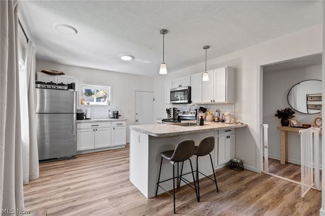 2160 Plymouth Drive, Uniontown, OH 44685