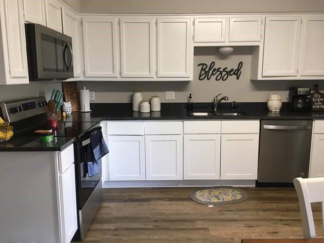 613 N Cherry Street, Aubrey, TX 76227