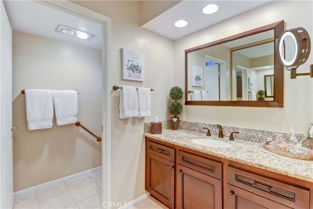 5506 Paseo Del Lago A, Laguna Woods, CA 92637