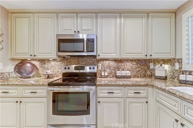 5506 Paseo Del Lago A, Laguna Woods, CA 92637