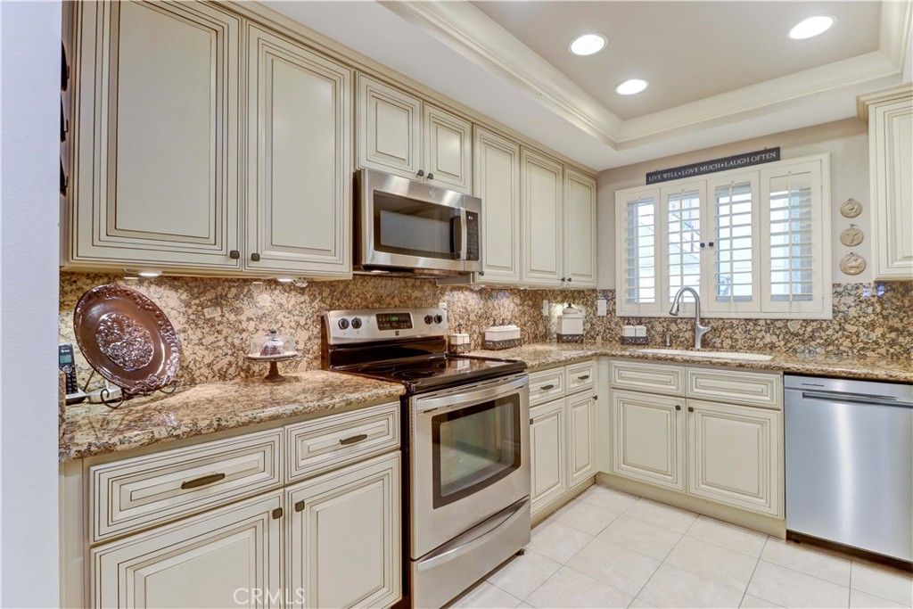 5506 Paseo Del Lago A, Laguna Woods, CA 92637 — photo 2