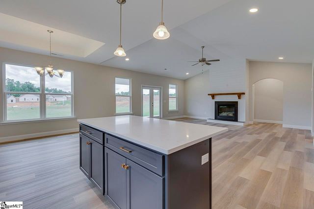 112 Walters Way, Pickens, SC 29671