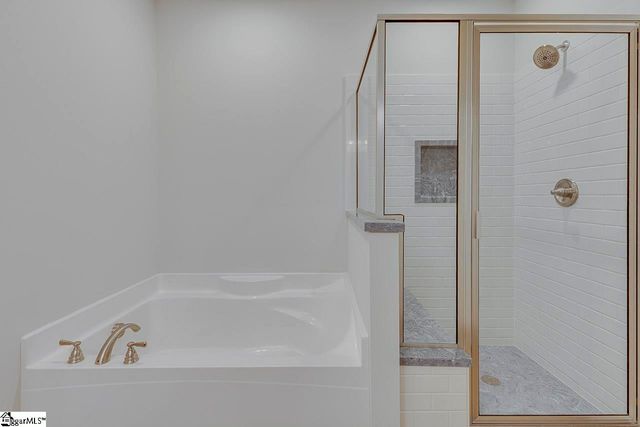 112 Walters Way, Pickens, SC 29671