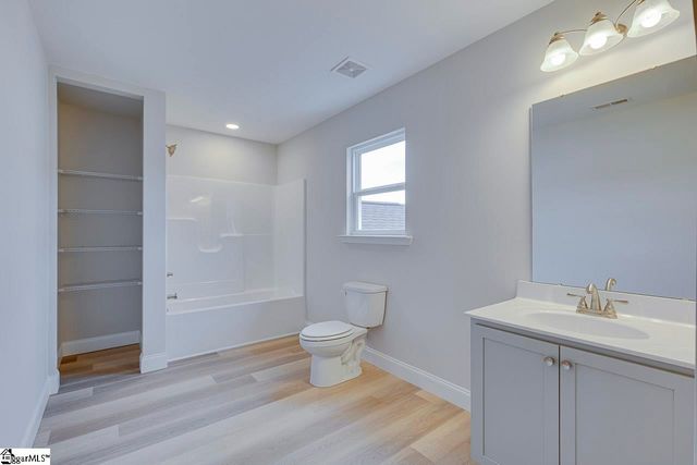 112 Walters Way, Pickens, SC 29671