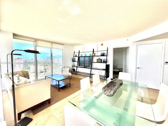 19501 W Country Club Dr 2313, Aventura, FL 33180