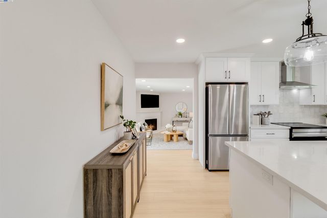 736 Adams Ave, Livermore, CA 94550