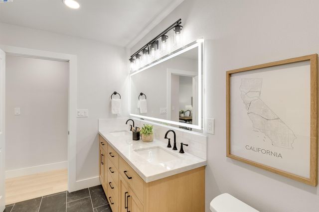 736 Adams Ave, Livermore, CA 94550