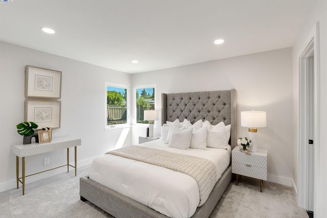 736 Adams Ave, Livermore, CA 94550