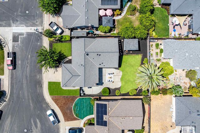 736 Adams Ave, Livermore, CA 94550