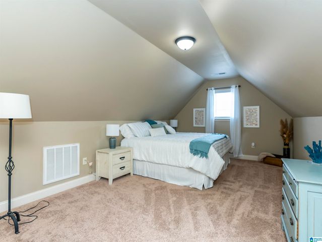 468 CHAPEL HILL COVE, Fultondale, AL 35068