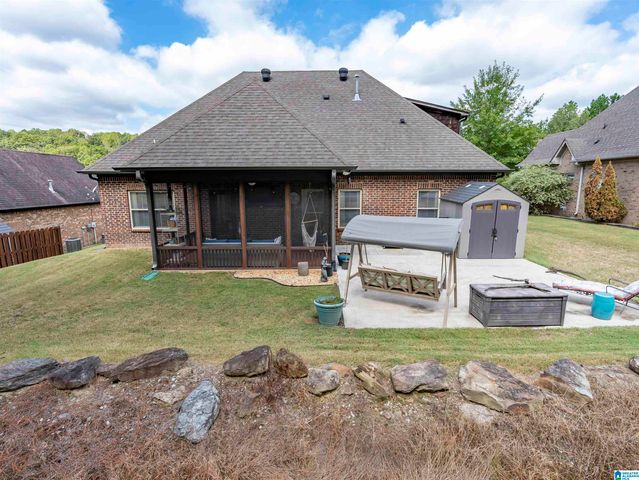 468 CHAPEL HILL COVE, Fultondale, AL 35068