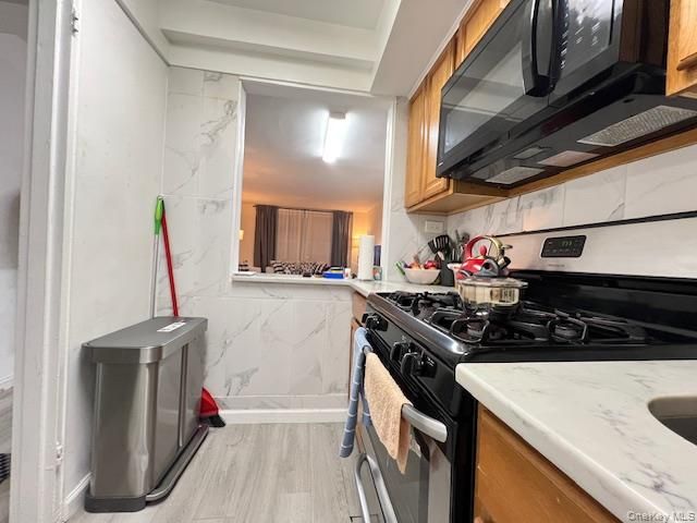 222-89 Braddock Avenue 4B, Bellerose, NY 11428