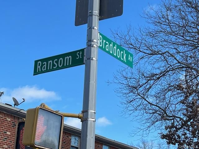 222-89 Braddock Avenue 4B, Bellerose, NY 11428