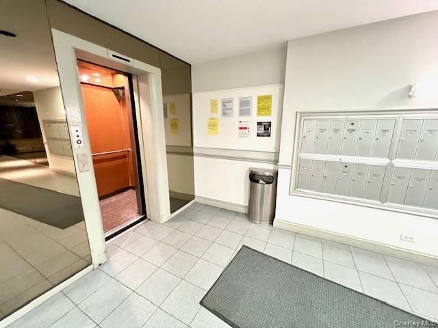 222-89 Braddock Avenue 4B, Bellerose, NY 11428
