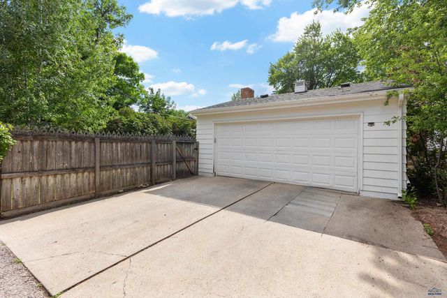 1514 WEST BLVD, Rapid City, SD 57701