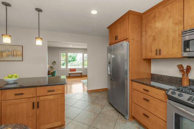 1940 Wachtler Avenue, Mendota Heights, MN 55118