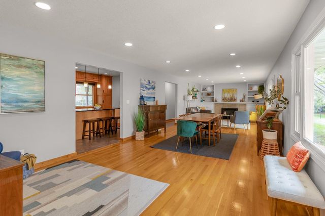 1940 Wachtler Avenue, Mendota Heights, MN 55118