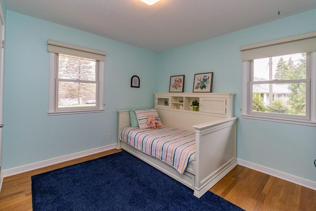 1940 Wachtler Avenue, Mendota Heights, MN 55118