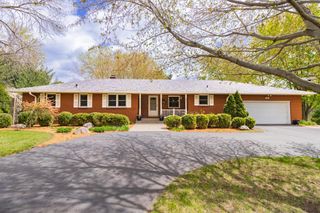1940 Wachtler Avenue, Mendota Heights, MN 55118