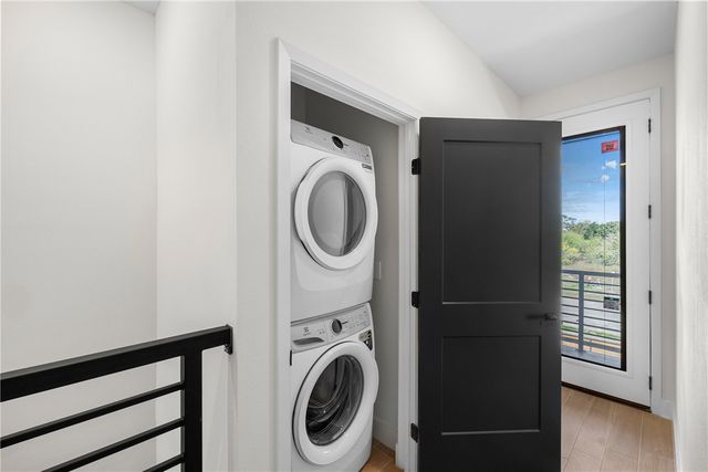 2539 East Villa Maria Road 11D, Bryan, TX 77802