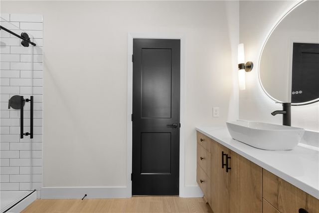 2539 East Villa Maria Road 11D, Bryan, TX 77802