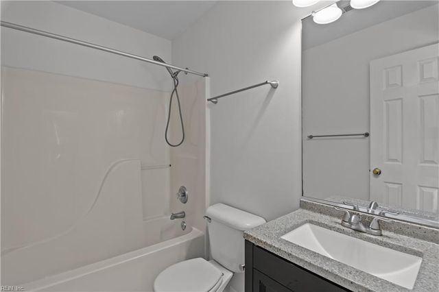 213 Ireland ST, Hampton, VA 23663