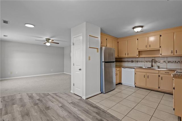 213 Ireland ST, Hampton, VA 23663