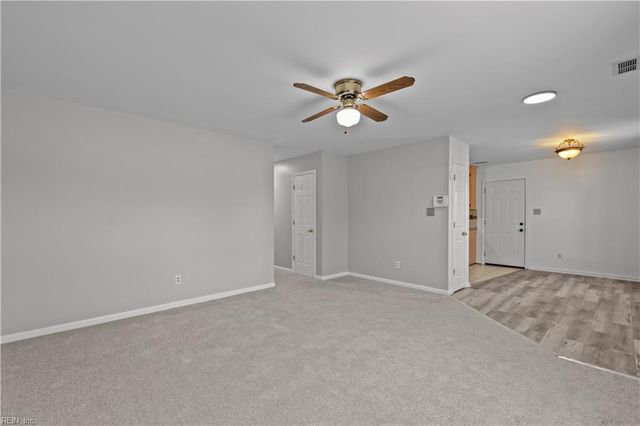 213 Ireland ST, Hampton, VA 23663