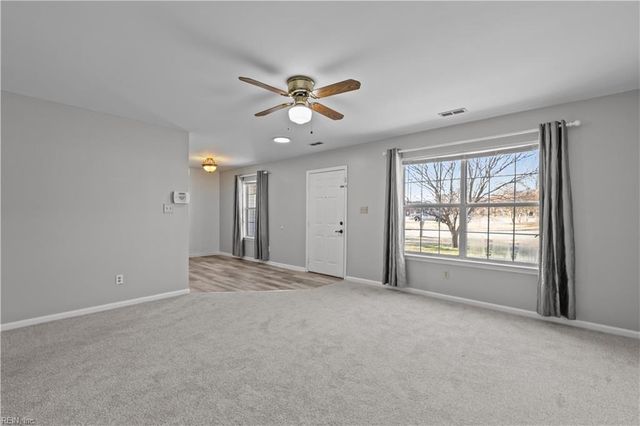 213 Ireland ST, Hampton, VA 23663