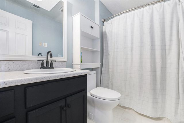 7115 Glen Creek Drive, Caledonia, MI 49316