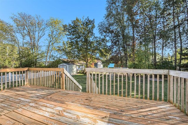 7115 Glen Creek Drive, Caledonia, MI 49316