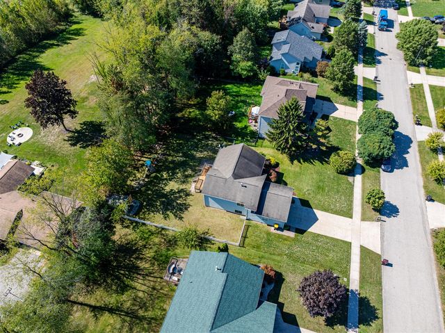 7115 Glen Creek Drive, Caledonia, MI 49316