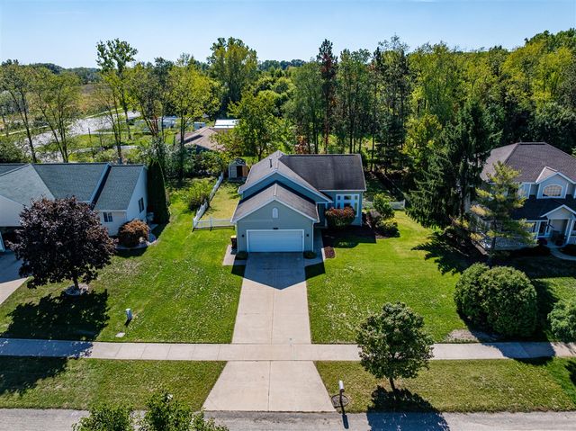 7115 Glen Creek Drive, Caledonia, MI 49316