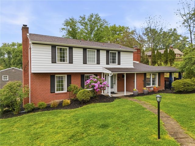 116 Hawthorne Dr, Wilkins Twp, PA 15235
