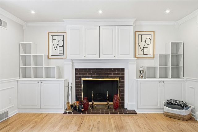 116 Hawthorne Dr, Wilkins Twp, PA 15235