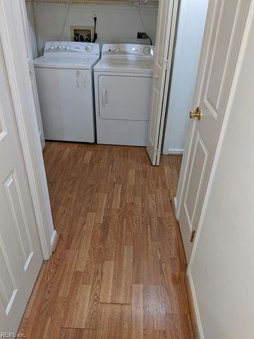 1509 April CT, Virginia Beach, VA 23464