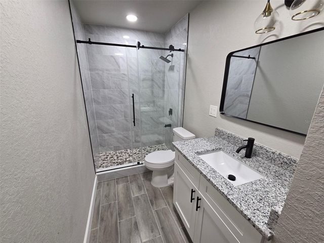 38300 HENRY DRIVE, Zephyrhills, FL 33542