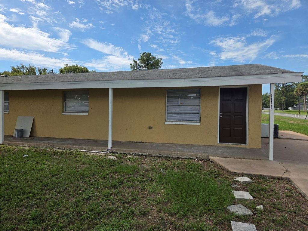 38300 HENRY DRIVE, Zephyrhills, FL 33542