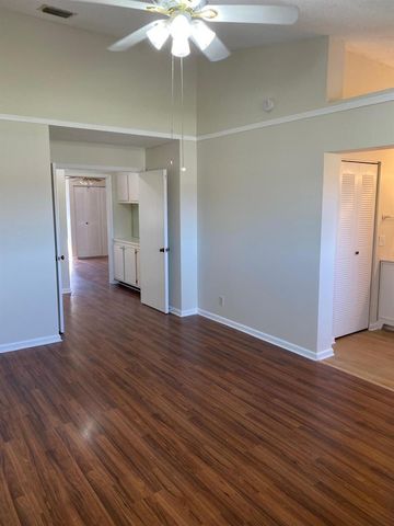 2217 Discovery Circle W, Deerfield Beach, FL 33442