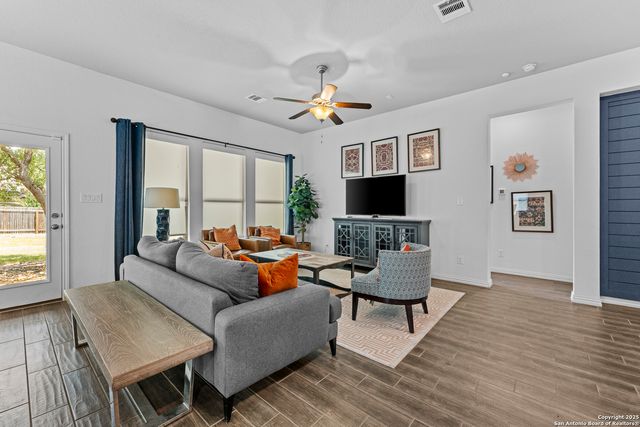 32118 Lemon Mint, Bulverde, TX 78163