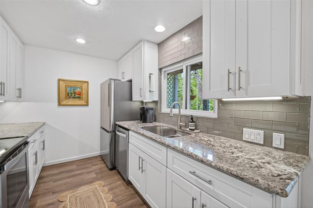 745 Worthshire Street, Houston, TX 77008